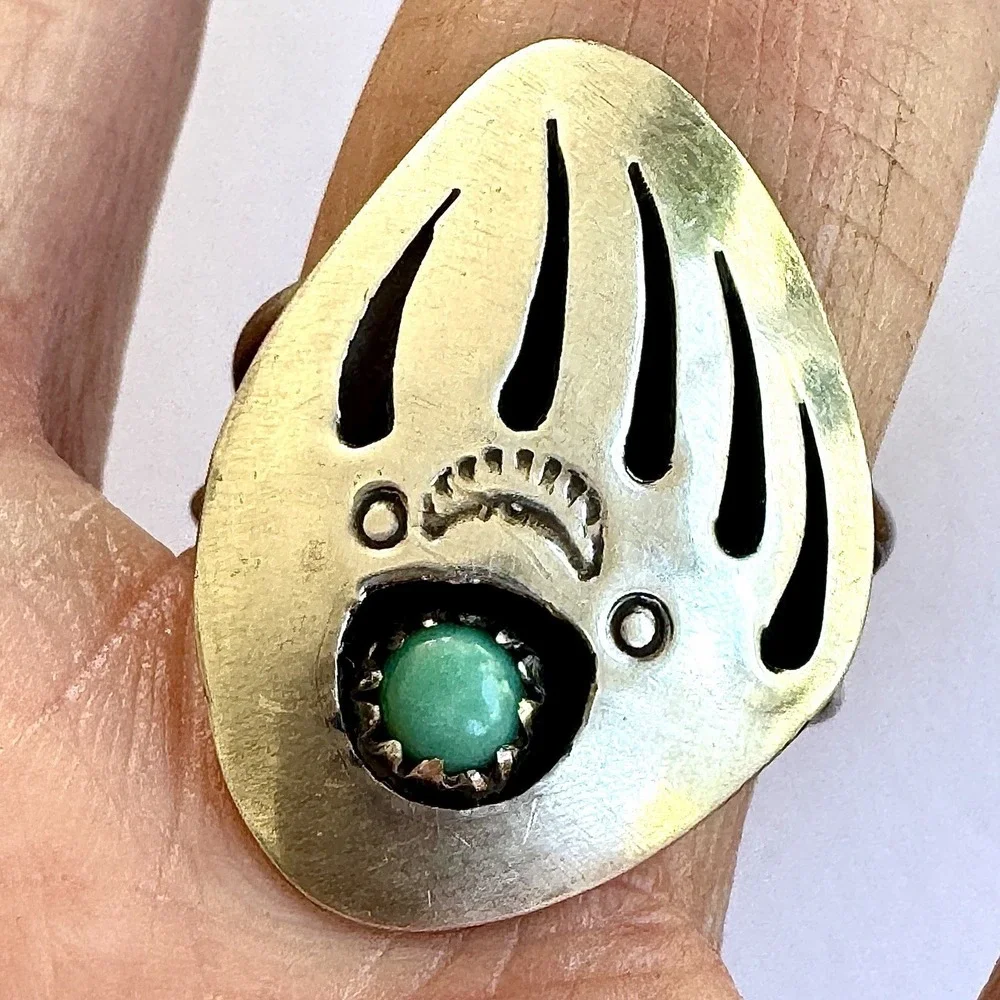 Navajo Bear Paw Turquoise Ring Sz 7‎ Signed Begay Shadowbox Sterling Native Amer